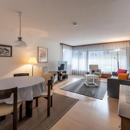 Lägenhet Putzprinz Gujan Ferienwohnung, Haus Surmir B / 16 *